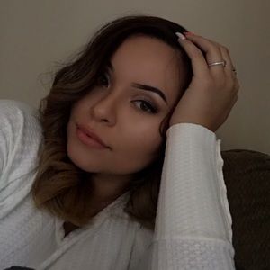 Meet your Posher, Diana